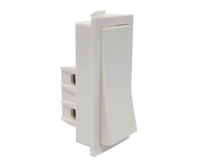 Deluxe 1 Way Switch 6A 9012
